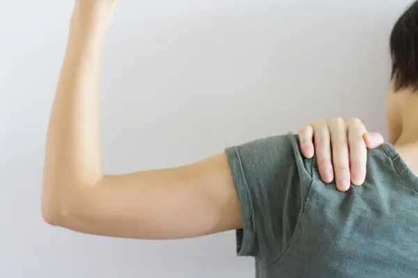 札幌の南平岸にある山口整形外科クリニック。豊富な手術実績と豊富な臨床経験あり。リウマチ・スポーツ医学の専門医。最新機器導入しマッサージによる充実のリハビリで、お子様からご高齢の方まで幅広いお悩みに対応します